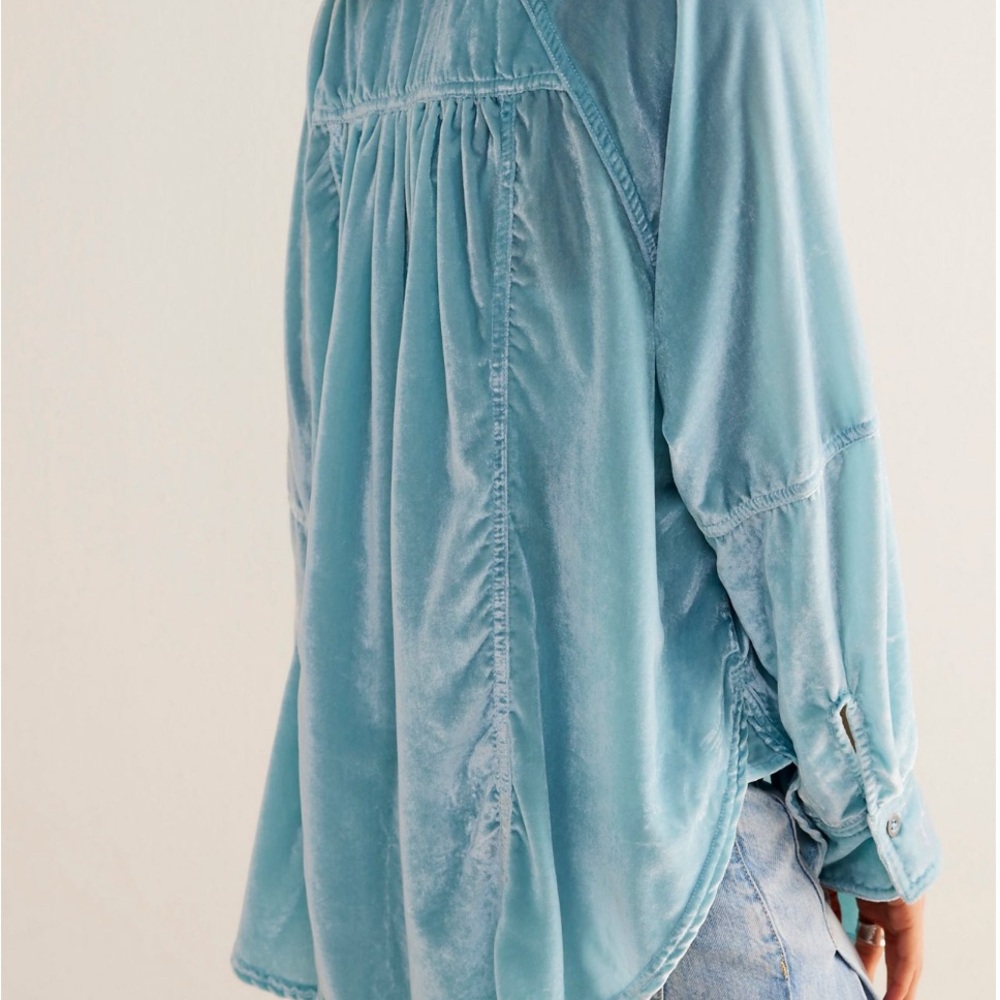 We The Free Light Blue Button Down Shirt - Picture 2 of 5